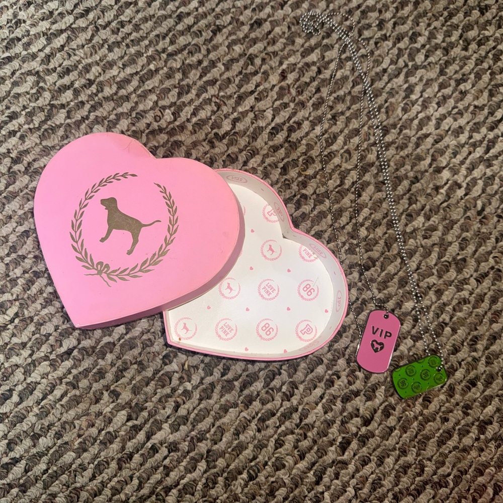 PINK Victoria's Secret  (GET IT ALL NO SEPARATING)